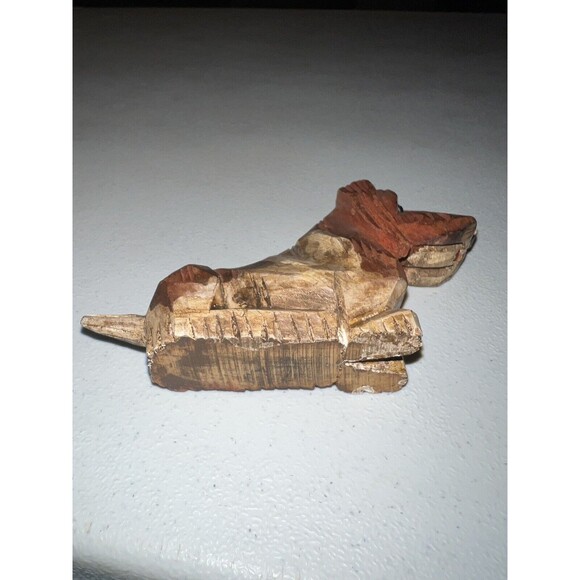 Basset Hound DOG FIGURINE Hand Carved Wooden Shelf Sitter folk Art collectible - Picture 7 of 10